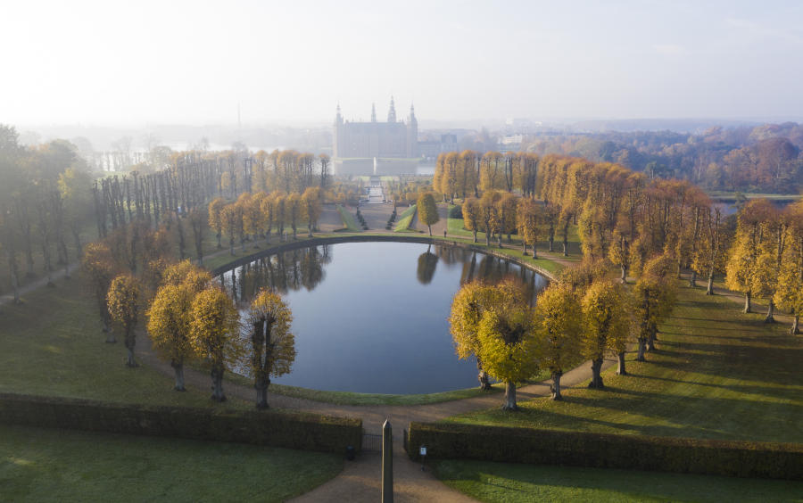 Frederiksborg Slot/Client:Slots og ejendomsstyrelsen : Landskabsarkitektur/landscapearchitecture : Carsten Ingemann - Denmark - photographer-visual artist