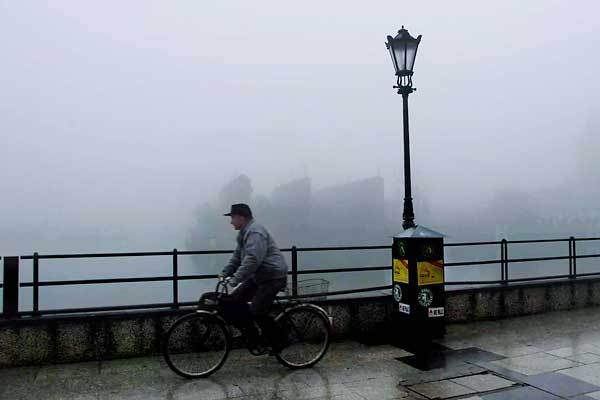 Gdansk/Poland : Europe.....from the book "Europæerne....reportage fra en rejse i Europas erindring" : Carsten Ingemann - Denmark - photographer-visual artist