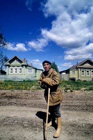 Russia : Europe.....from the book "Europæerne....reportage fra en rejse i Europas erindring" : Carsten Ingemann - Denmark - photographer-visual artist